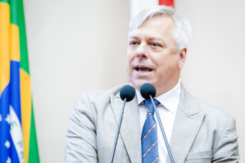 Fabiano diz que governador desconhece história ao ofender agricultores assentados em Abelardo Luz