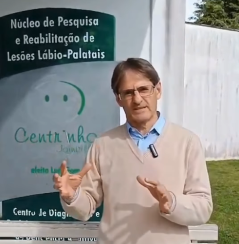 Saretta destaca importância do Teste do Céuzinho durante visita ao Centrinho de Joinville