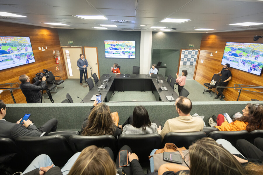 Encontro valoriza os 20 anos do Circuito do Vale Europeu para turismo com bicicletas