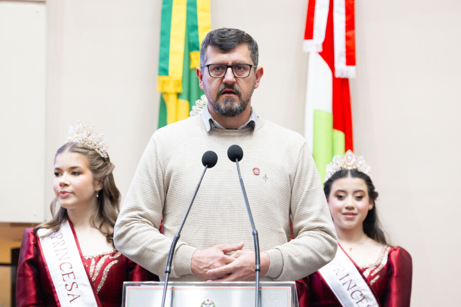 Divulgação da programação da festa tradicional no município