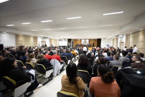 Dom Francisco Carlos Bach recebe Título de Cidadão Catarinense