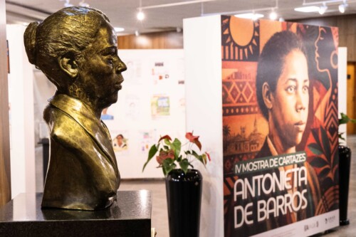 Abertura da IV Mostra de Cartazes Antonieta de Barros
