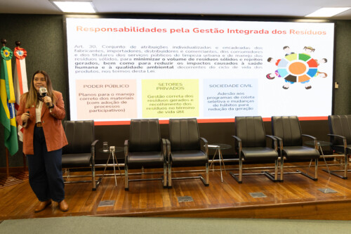 Seminário na Alesc destaca boas práticas e reforça gestão integrada de resíduos sólidos
