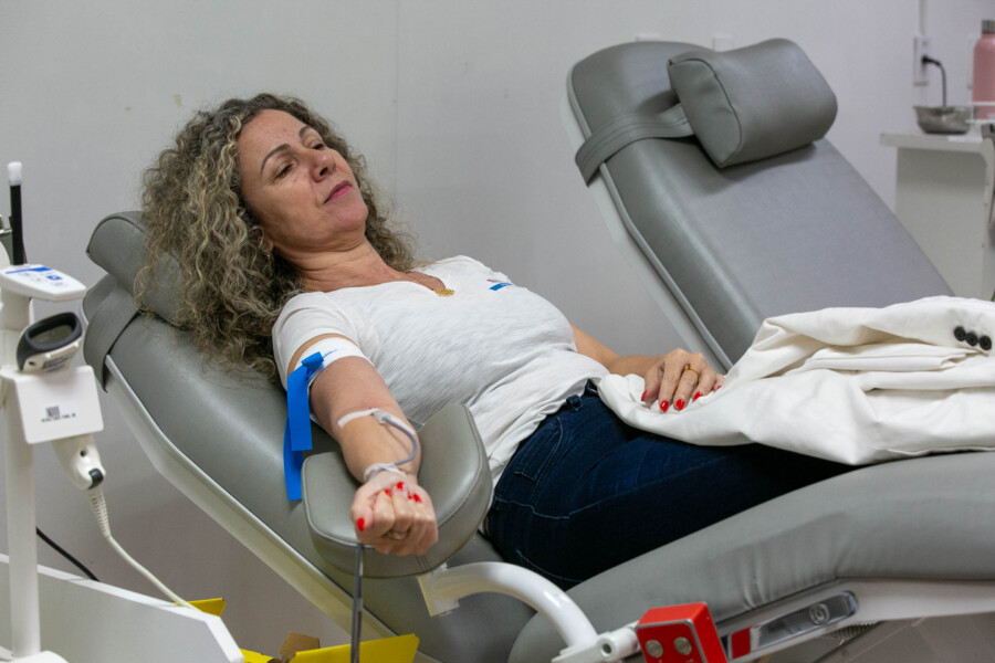 Doadora de sangue Mirela Elaine Colenett