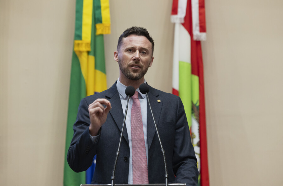 Deputado Fernando Krelling.